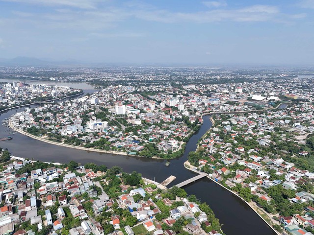 Thừa Thiên-Huế trước vận hội mới - Kỳ 1: Giữ nét cổ kính trong lòng đô thị hiện đại- Ảnh 1.