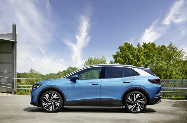 cac-mau-xe-dien-ban-chay-nhat-cua-volkswagen-trong-nua-dau-nam-2025-bao-gom-id4-va-id5-ev-boosters-17523070276771762635853 Gã khổng lồ ô tô Đức thông báo tin vui về xe điện - Ảnh 1.