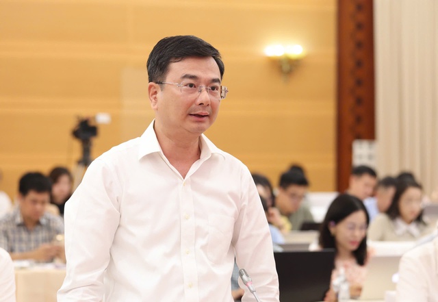 Hơn 1 triệu tỷ đồng tín dụng đang "chọn mặt gửi vàng" ở đâu trong nền kinh tế?- Ảnh 1. Hơn 1 triệu tỷ đồng tín dụng đang "chọn mặt gửi vàng" ở đâu trong nền kinh tế?- Ảnh 1.